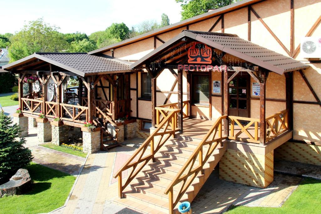 Gala Hotel Kamianets-Podilskyi Exterior photo